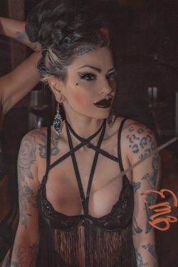 Killstar — She's Poison [B]