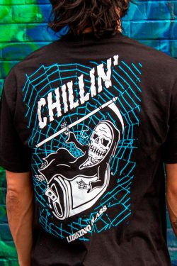  Lurking Class — Chillin'