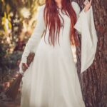 Holy — Huntress (Natural)