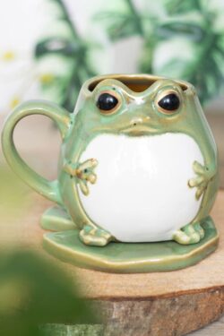 Witch’s House – Frog and Lily