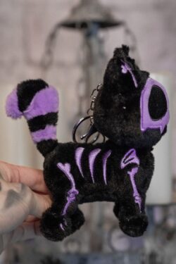 Vampire Freaks — Ultra Violet Skelekitty