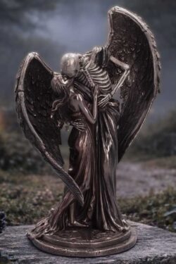Nemesis Now – The Kiss of Death